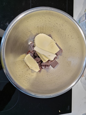 The butter/chocolate mix
